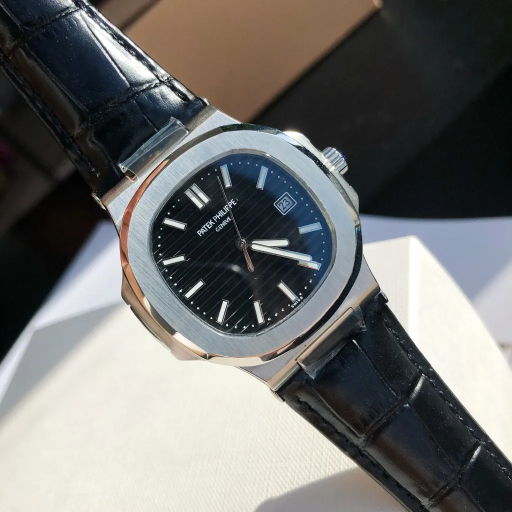 【Foreign trade import】💰2400! Patek Philippe's "Nautilus" Citizen movement comes with new feedback [Movement] Paired with GD's focus on the new Citizen 8215 movement imported from Japan, it inherits Citizen's high-quality, stable and cost-effective advantages, 0️⃣ worries about repairs [Case] 316L stainless steel case CNC technology restores the original shell shape and curvature one to one, pursuing the original 0️⃣ gap [Bracelet] Using 316 stainless steel custom-grade ergonomic bracelet [Dial] Adhering to the fineness of the big manufacturers, we strictly pursue the gap between the text lines, the thickness of the scales, and the luminous color, and strive to synchronize the 0️⃣ gap with the genuine ones ⚠️ Please look for the exclusive quality of GD products